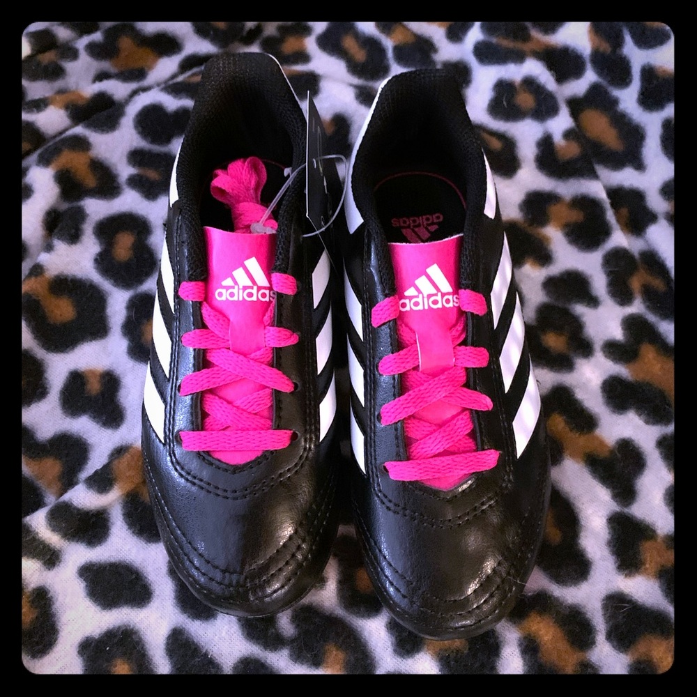 Adidas girls size 11.5 pink and black cleats NEW